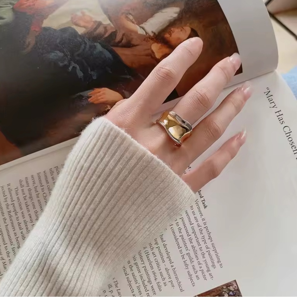 Gold and Silver Ring - Picture 4 of 4